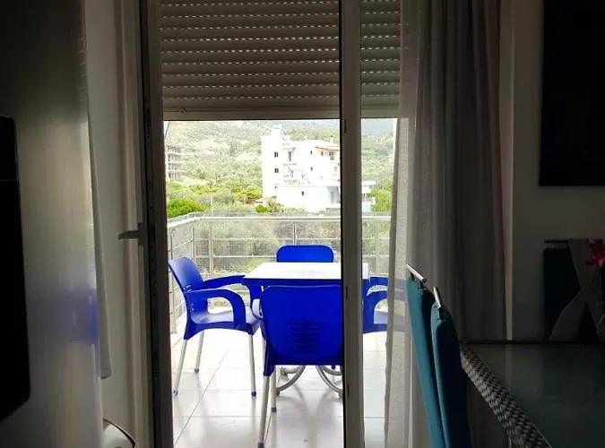Sea Retreat דירה הימארה
