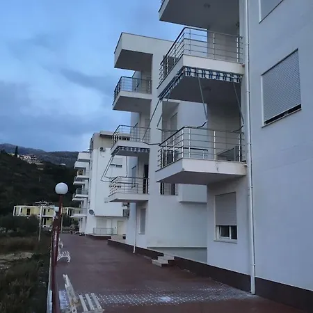 Sea Retreat Apartment Himare