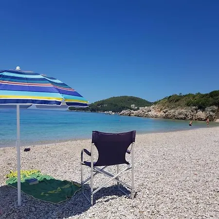 Sea Retreat Apartment